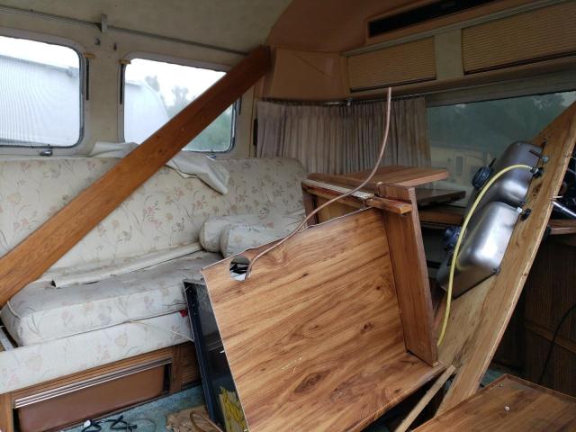 1STTEAR25CJ501099 - 1982 AIRS EXCELLA 银色 照片 5