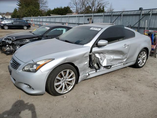 2011 INFINITI G37, 