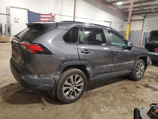 2T3A1RFV7LW102176 - 2020 TOYOTA RAV4 XLE PREMIUM GRAY photo 3