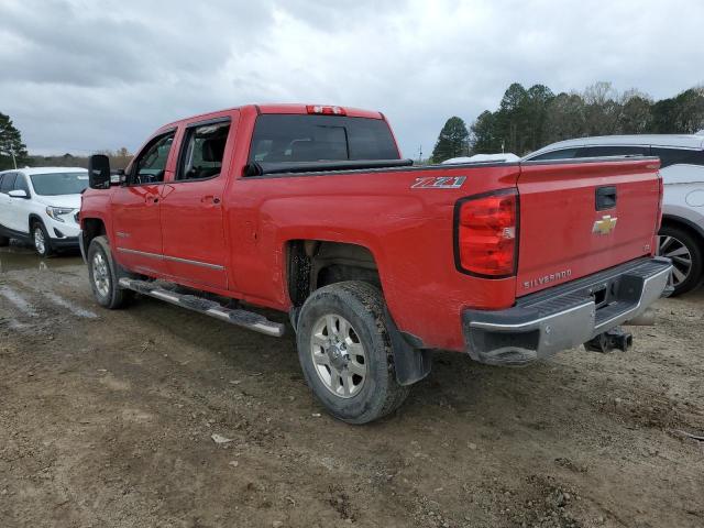 1GC1KWE82FF133493 - 2015 CHEVROLET SILVERADO K2500 HEAVY DUTY LTZ RED photo 2