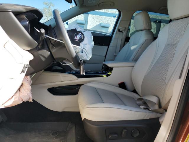 LRBFZNR4XND043567 - 2022 BUICK ENVISION ESSENCE ORANGE photo 7