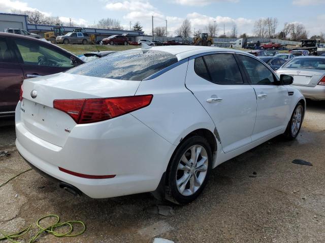 5XXGM4A7XDG215850 - 2013 KIA OPTIMA LX WHITE photo 3