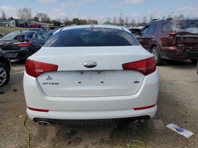 5XXGM4A7XDG215850 - 2013 KIA OPTIMA LX WHITE photo 6