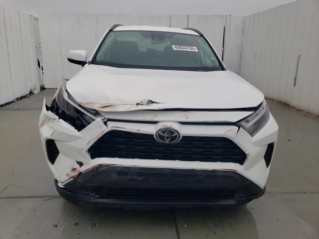 2T3W1RFV1RW319138 - 2024 TOYOTA RAV4 XLE WHITE photo 5