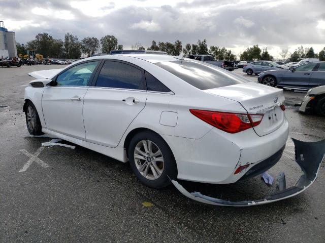 5NPEB4AC1EH923713 - 2014 HYUNDAI SONATA GLS WHITE photo 2