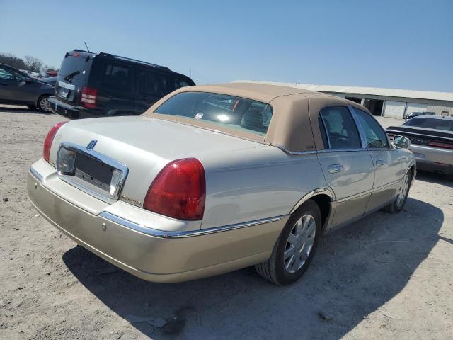 1LNHM83W74Y651358 - 2004 LINCOLN TOWN CAR ULTIMATE BEIGE photo 3