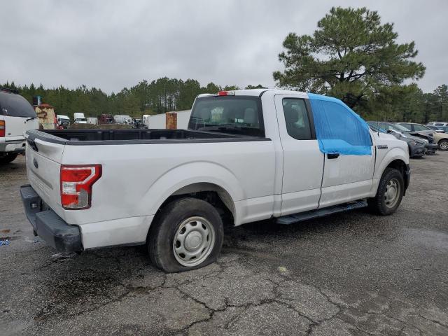 1FTEX1C57JKF06915 - 2018 FORD F150 SUPER CAB WHITE photo 3