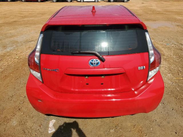 JTDKDTB37F1581151 - 2015 TOYOTA PRIUS C RED photo 6