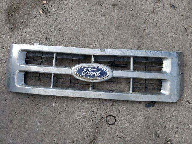 1FMCU9DG2BKA92535 - 2011 FORD ESCAPE XLT WHITE photo 13