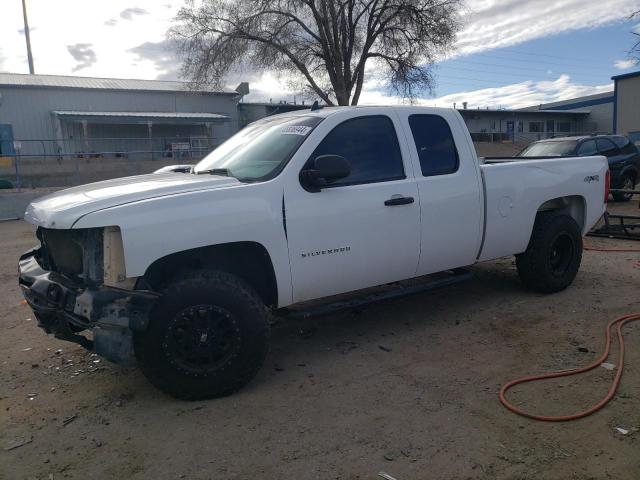 1GCRKPE31BZ288848 - 2011 CHEVROLET SILVERADO K1500 WHITE photo 1