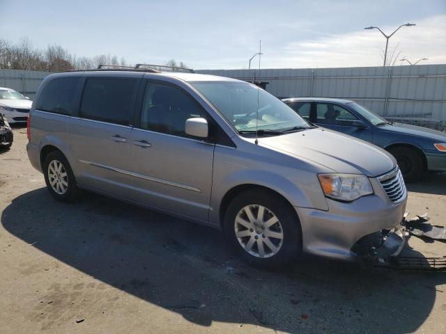 2C4RC1BG5DR622944 - 2013 CHRYSLER TOWN & COU TOURING ვერცხლისფერი ფოტო 4