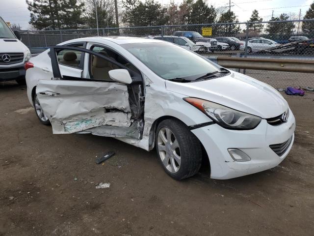 5NPDH4AE4BH010015 - 2011 HYUNDAI ELANTRA GLS WHITE photo 4