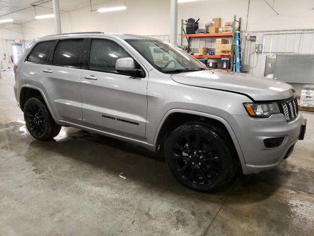 1C4RJFAG2KC579061 - 2019 JEEP GRAND CHER LAREDO GRAY photo 4