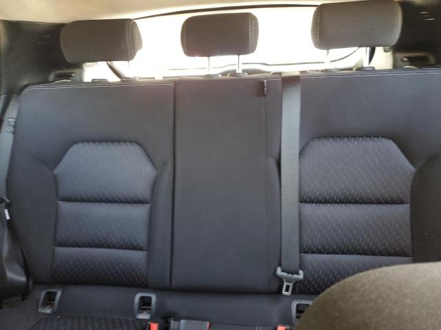 SJKCH5CPXHA019590 - 2017 INFINITI QX30 BASE SILVER photo 10