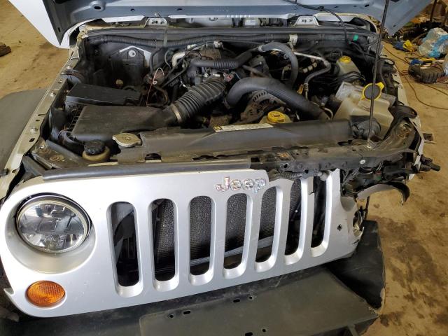 1J4GA39197L172829 - 2007 JEEP WRANGLER X SILVER photo 11