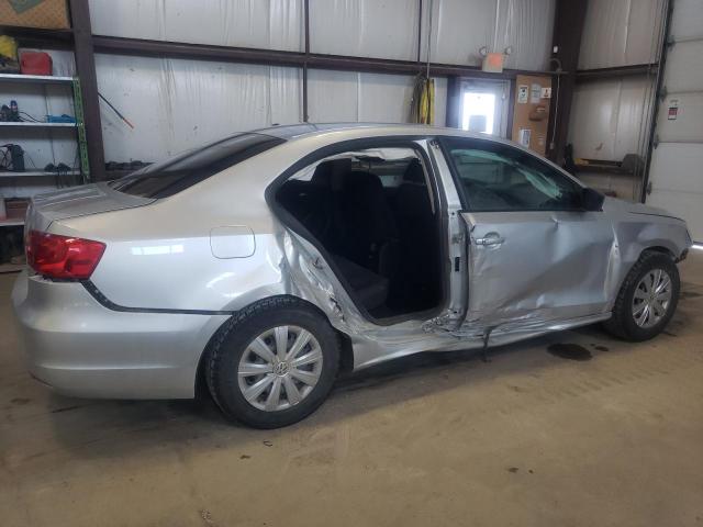 3VW1K7AJ9DM415770 - 2013 VOLKSWAGEN JETTA BASE Արծաթագույն լուսանկար 3