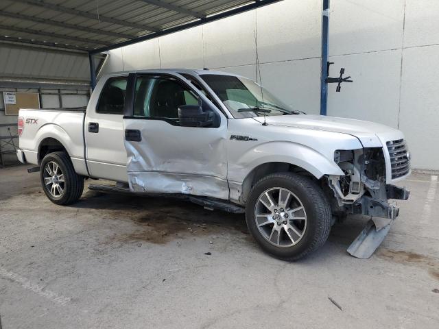 1FTFW1CF3EKD58624 - 2014 FORD F150 SUPERCREW SILVER photo 4