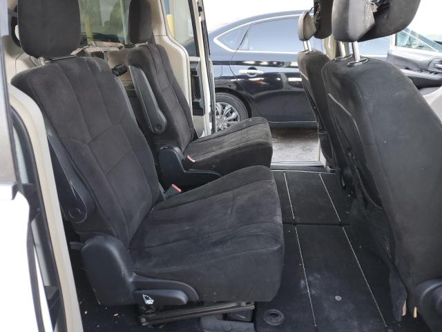 2A4RR5DG1BR785942 - 2011 CHRYSLER TOWN & COU TOURING WHITE photo 11