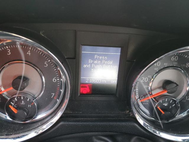 2A4RR5DG1BR785942 - 2011 CHRYSLER TOWN & COU TOURING WHITE photo 9