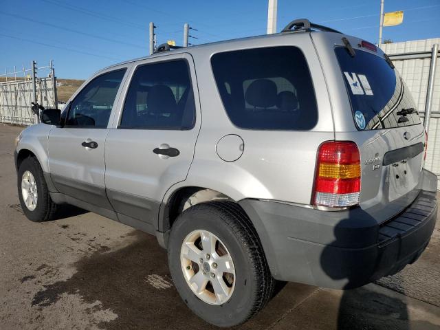 1FMYU93155KC92543 - 2005 FORD ESCAPE XLT SILVER photo 2