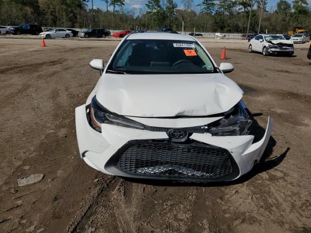 5YFEPMAE1MP185853 - 2021 TOYOTA COROLLA LE WHITE photo 5