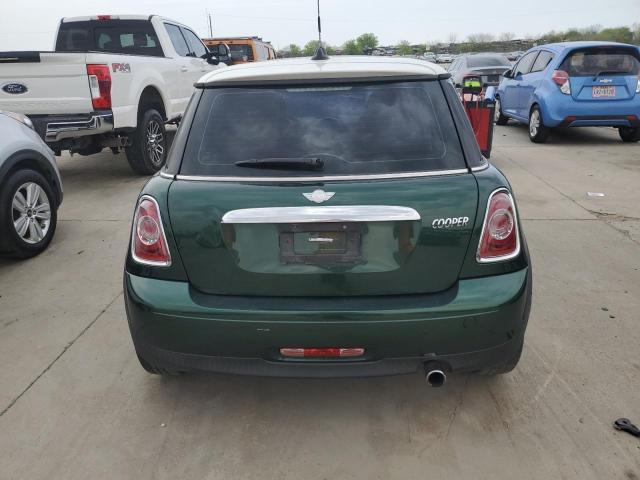 WMWSU3C53BT091950 - 2011 MINI COOPER GREEN photo 6