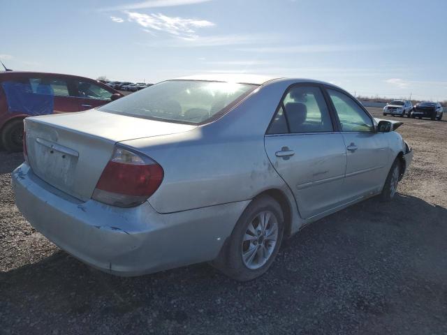 4T1BE32K35U580060 - 2005 TOYOTA CAMRY LE SILVER photo 3