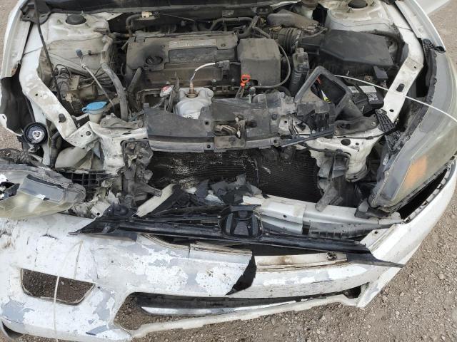 1HGCR2F3XFA250222 - 2015 HONDA ACCORD LX WHITE photo 11