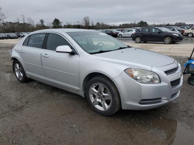 1G1ZC5E00AF117394 - 2010 CHEVROLET MALIBU 1LT 银色 照片 4