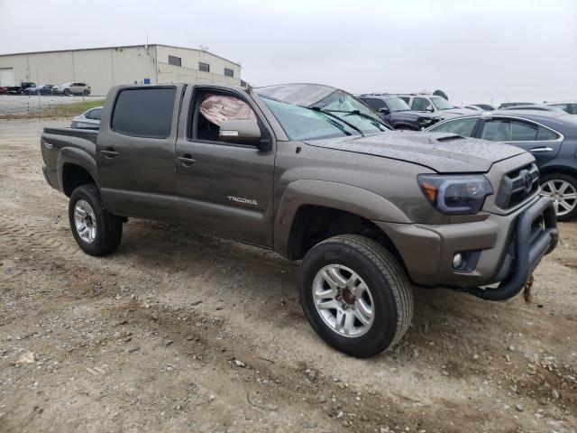 3TMJU4GN9DM152444 - 2013 TOYOTA TACOMA DOUBLE CAB PRERUNNER BROWN photo 4