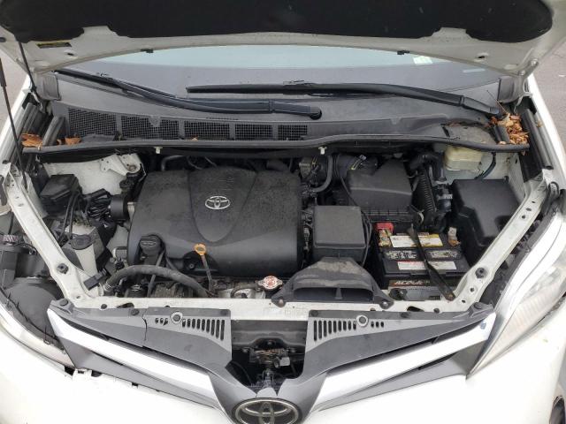 5TDYZ3DC8JS927146 - 2018 TOYOTA SIENNA XLE WHITE photo 12