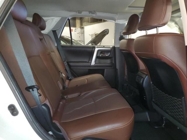 JTEBU5JRXJ5607255 - 2018 TOYOTA 4RUNNER SR5/SR5 PREMIUM 白色 照片 11