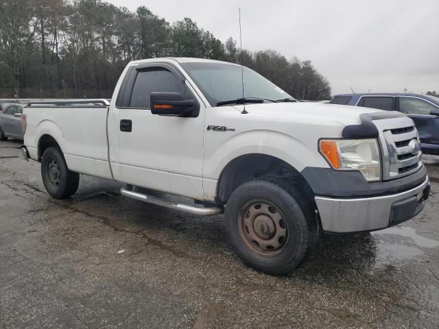 1FTMF1CW8AKE70126 - 2010 FORD F150 WHITE photo 4