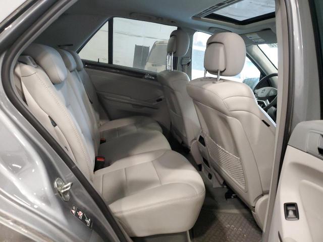 4JGBB8GB6BA737141 - 2011 MERCEDES-BENZ ML 350 4MATIC GRAY photo 11