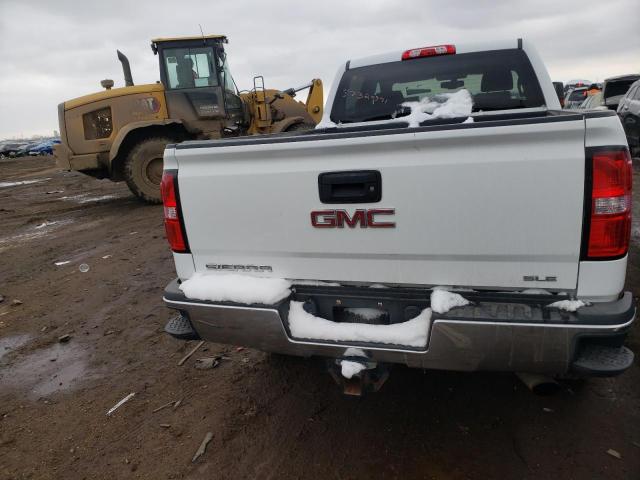 1GT12SEG2HF149552 - 2017 GMC SIERRA K2500 SLE WHITE photo 6