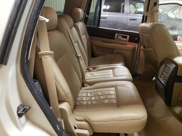 5LMFU27516LJ22569 - 2006 LINCOLN NAVIGATOR თეთრი ფოტო 11