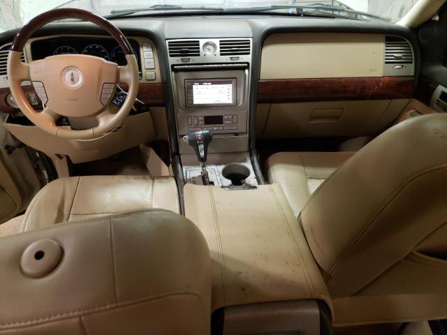 5LMFU27516LJ22569 - 2006 LINCOLN NAVIGATOR თეთრი ფოტო 8