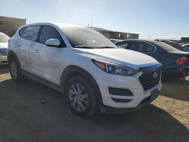 KM8J2CA4XKU032768 - 2019 HYUNDAI TUCSON SE WHITE photo 4