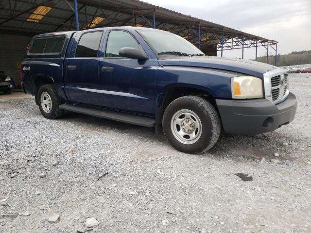 1D7HW28K76S704380 - 2006 DODGE DAKOTA QUAD BLUE photo 4