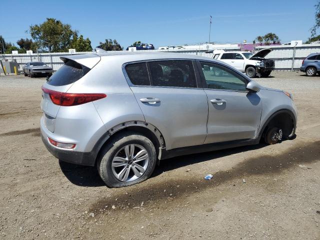 KNDPM3AC4H7226770 - 2017 KIA SPORTAGE LX SILVER photo 3