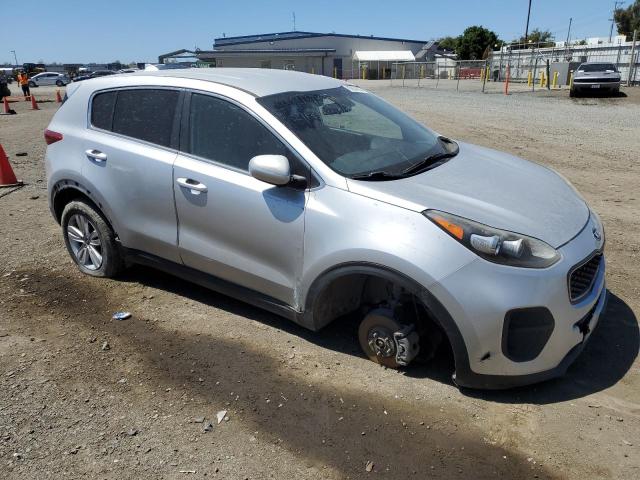 KNDPM3AC4H7226770 - 2017 KIA SPORTAGE LX SILVER photo 4