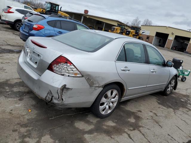 1HGCM56857A171926 - 2007 HONDA ACCORD EX SILVER photo 3