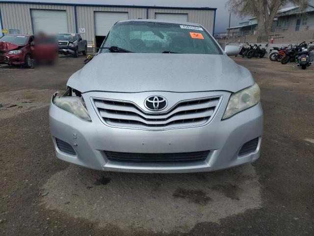 4T4BF3EK1BR087598 - 2011 TOYOTA CAMRY BASE SILVER photo 5