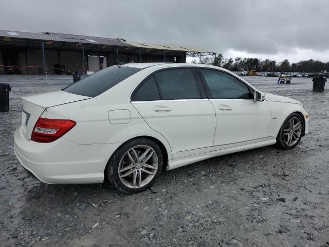 WDDGF4HB4CR218359 - 2012 MERCEDES-BENZ C 250 WHITE photo 3