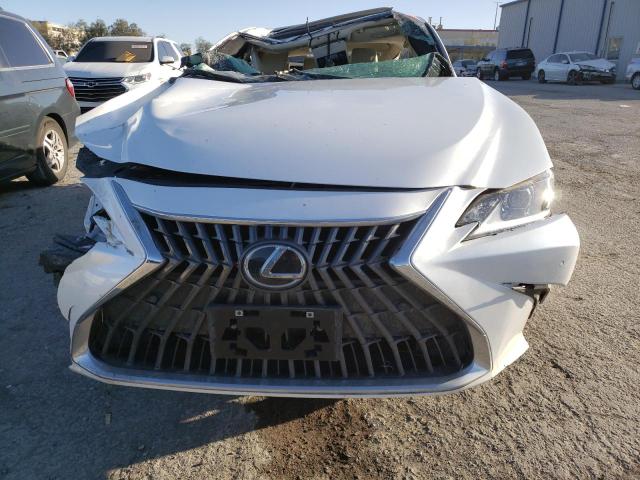 58ADZ1B16RU169047 - 2024 LEXUS ES 350 BASE WHITE photo 5