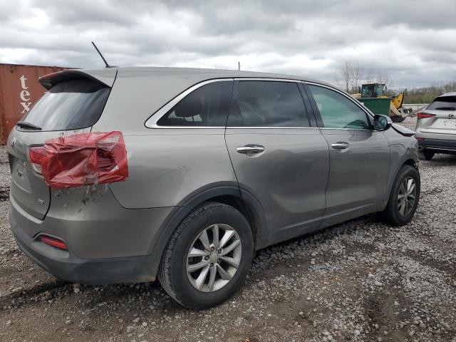 5XYPG4A37JG381612 - 2018 KIA SORENTO LX GRAY photo 3