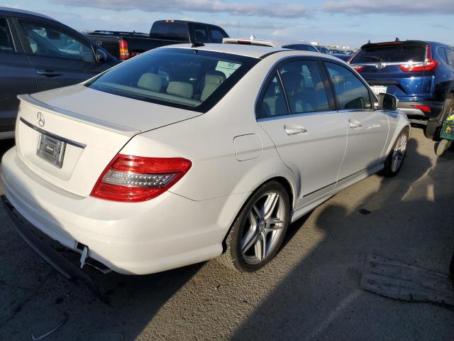 WDDGF56X98F137144 - 2008 MERCEDES-BENZ C 350 WHITE photo 3