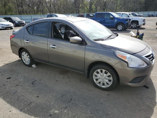 3N1CN7APXHL809896 - 2017 NISSAN VERSA S GRAY photo 4