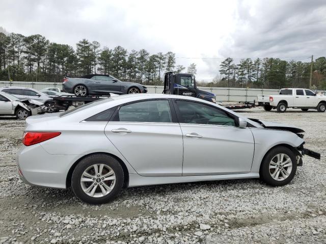 5NPEB4AC7EH858477 - 2014 HYUNDAI SONATA 2.0 GLS SILVER photo 3