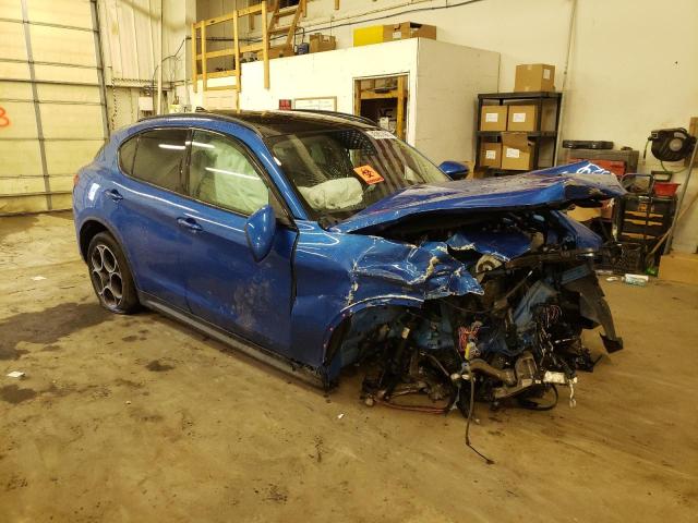 ZASFAKPN2J7C04271 - 2018 ALFA ROMEO STELVIO SPORT أزرق صورة 4